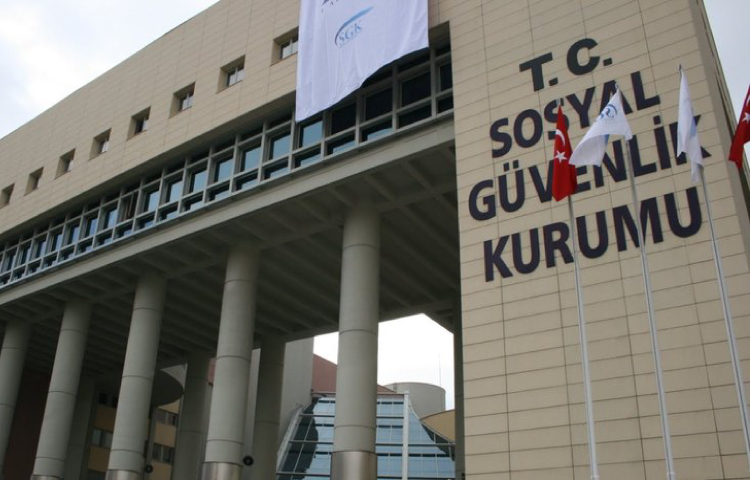 ASGARİ EMEKLİ AYLIKLARI VE ASGARİ ÜCRET GELİŞİMİ