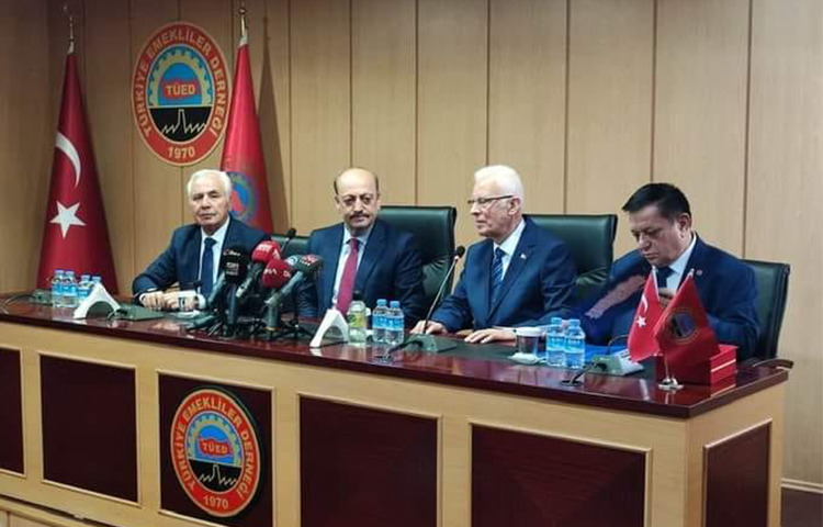 ÇALIŞMA VE SOSYAL GÜVENLİK BAKANI VEDAT BİLGİN’DEN DERNEĞİMİZE ZİYARET